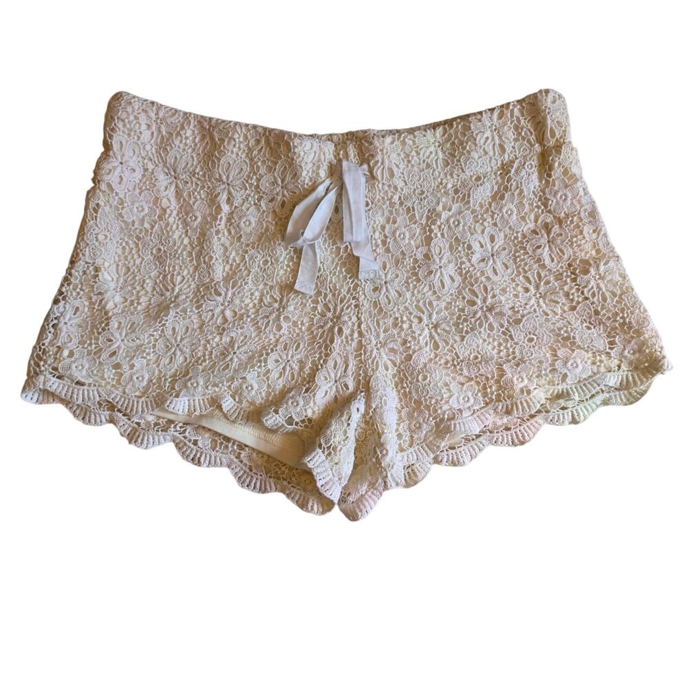 No Boundaries Cream Floral Lace Shorts Women's Size Large 11-13